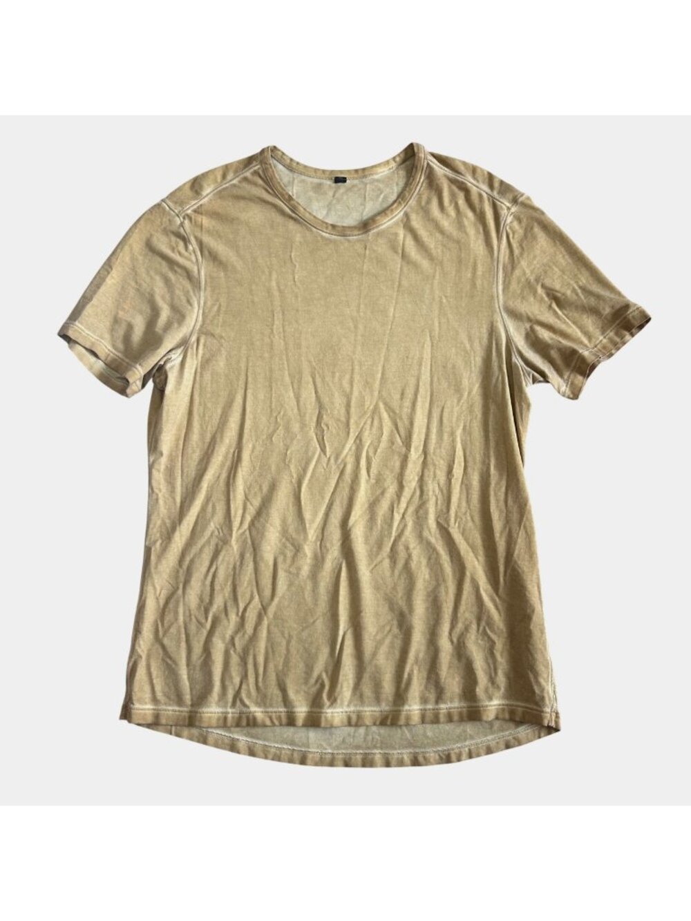 Lululemon Men's Sz M Tan Short Sleeve T-Shirt With Subtle Logo And Crew Neck